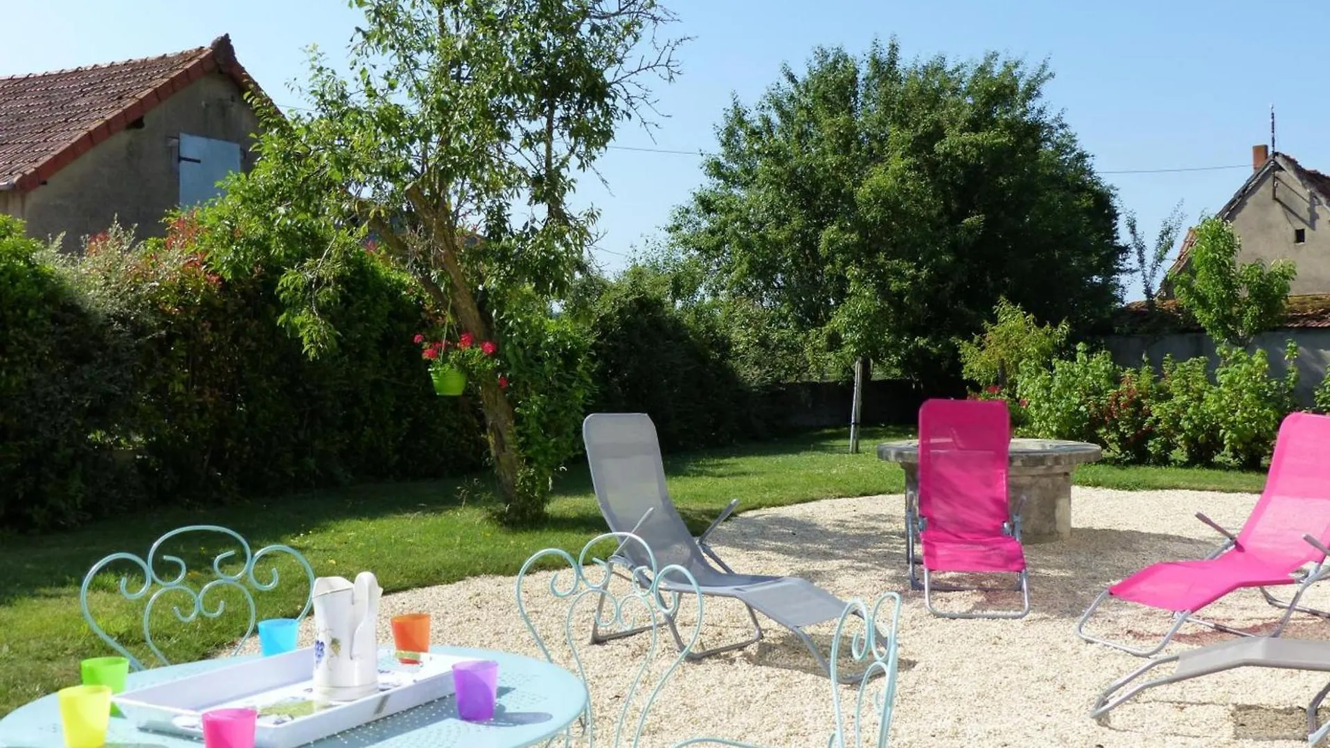 Gite Familial Renove A La Campagne Avec Jardin, 4 Chambres, Proche Loisirs Et Attractions - Fr-1-489-61 Cindre
